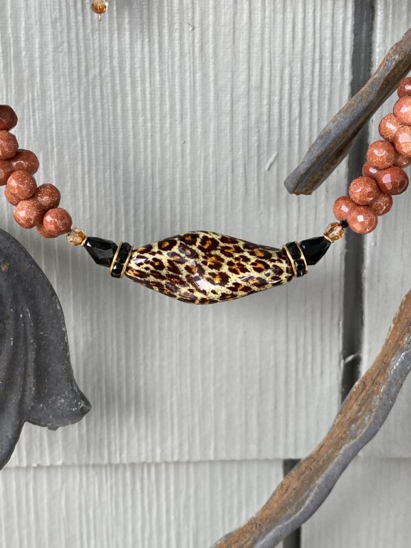 Maneater Necklace - Image 3